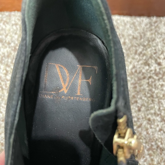 DVF Black Suede Heeled Booties Size 8 1/2 - Picture 6 of 12
